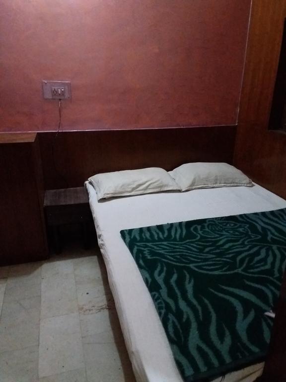 Mahesh Guest House Нью-Делі Екстер'єр фото